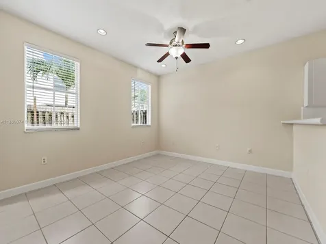 1383 SE 26th Avenue Homestead FL 33035
