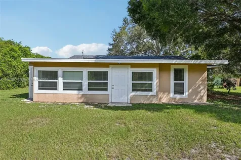 1702 SW Boeing Street Port St. Lucie FL 34953