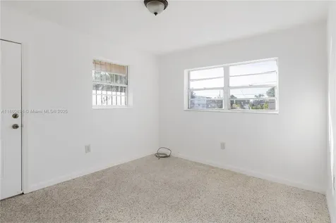 1251 NW 59th Street Miami FL 33142