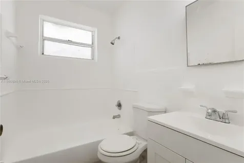 1251 NW 59th Street Miami FL 33142