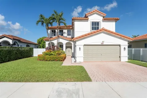 864 NW 136th Avenue Miami FL 33182