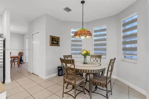 864 NW 136th Avenue Miami FL 33182