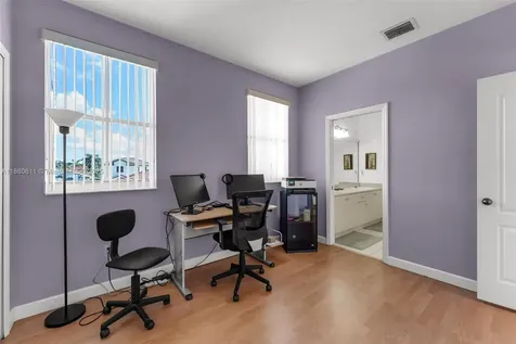 864 NW 136th Avenue Miami FL 33182
