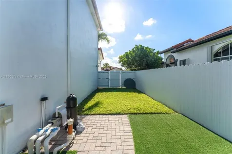 864 NW 136th Avenue Miami FL 33182