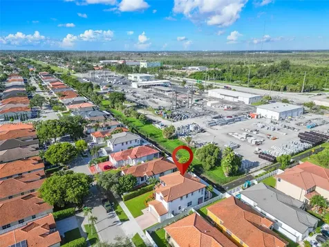 864 NW 136th Avenue Miami FL 33182