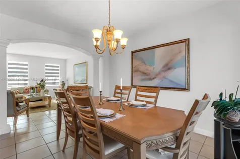 864 NW 136th Avenue Miami FL 33182