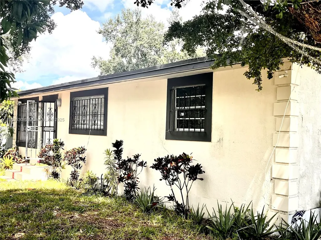 1801 NW 81 Terrace Miami FL 33147