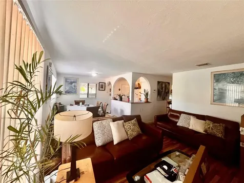 1801 NW 81 Terrace Miami FL 33147