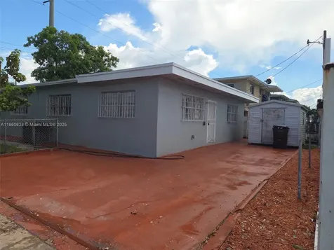 965 W 23rd Street Hialeah FL 33010