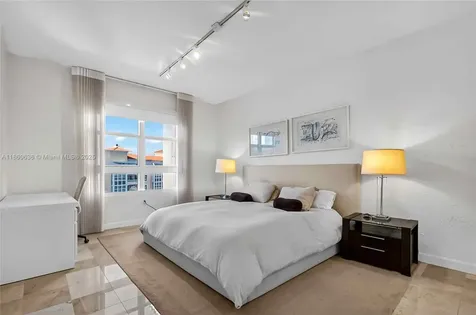 715 Crandon Boulevard Key Biscayne FL 33149