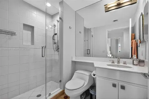 715 Crandon Boulevard Key Biscayne FL 33149
