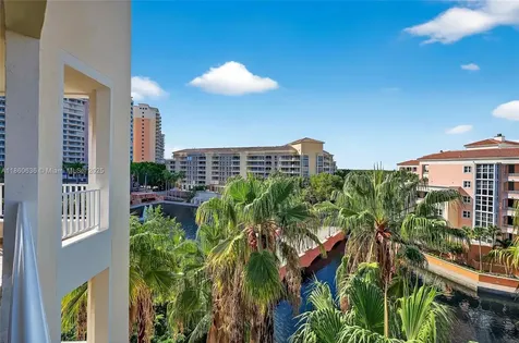 715 Crandon Boulevard Key Biscayne FL 33149