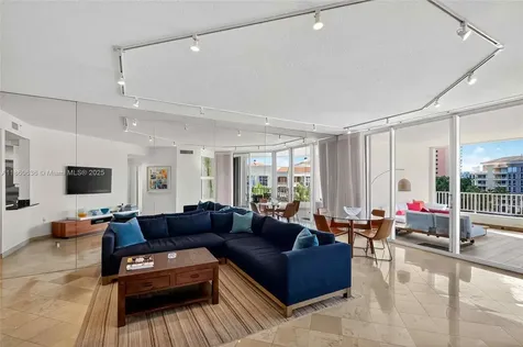 715 Crandon Boulevard Key Biscayne FL 33149