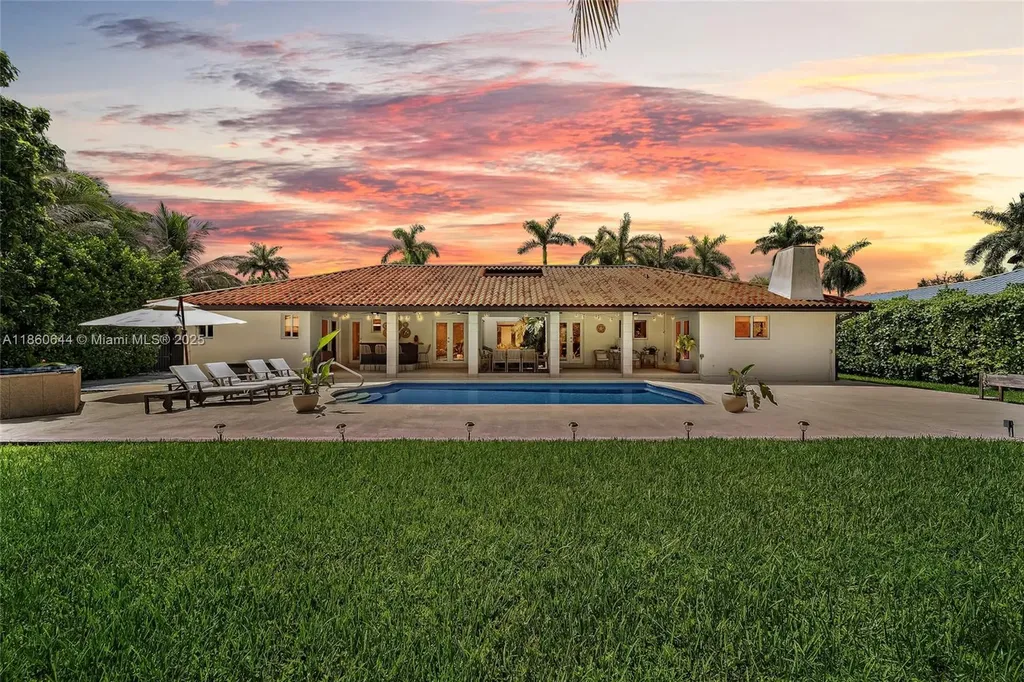 12311 SW 98th Street Miami FL 33186