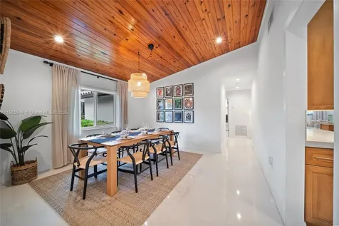 12311 SW 98th Street Miami FL 33186