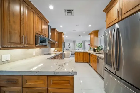 12311 SW 98th Street Miami FL 33186