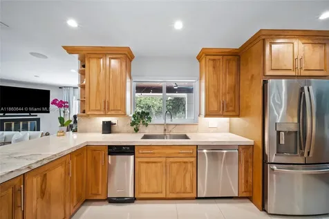 12311 SW 98th Street Miami FL 33186