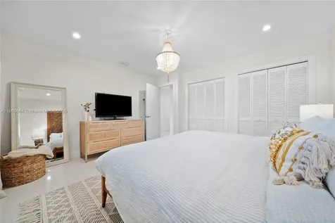 12311 SW 98th Street Miami FL 33186