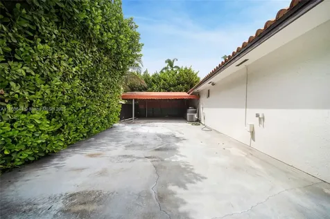 12311 SW 98th Street Miami FL 33186