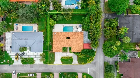 12311 SW 98th Street Miami FL 33186