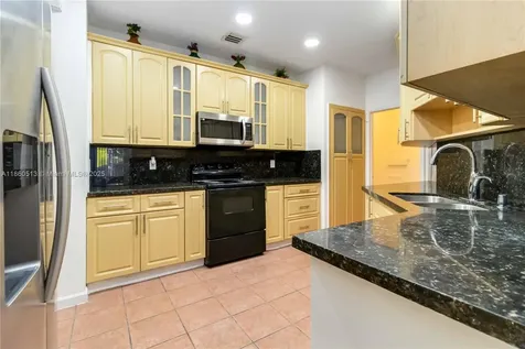 1958 NW 100th Avenue Pembroke Pines FL 33024