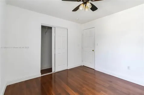 1958 NW 100th Avenue Pembroke Pines FL 33024