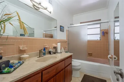 9390 Dominican Drive Cutler Bay FL 33189