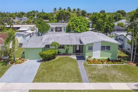 9390 Dominican Drive Cutler Bay FL 33189
