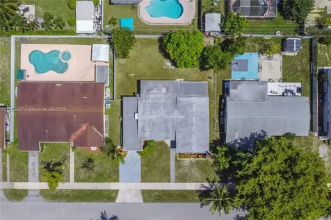 9390 Dominican Drive Cutler Bay FL 33189