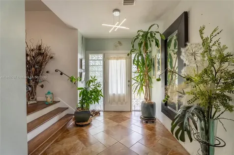 9390 Dominican Drive Cutler Bay FL 33189