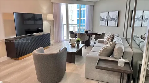 17375 Collins Avenue Sunny Isles Beach FL 33160