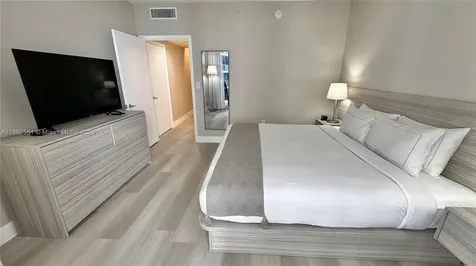 17375 Collins Avenue Sunny Isles Beach FL 33160