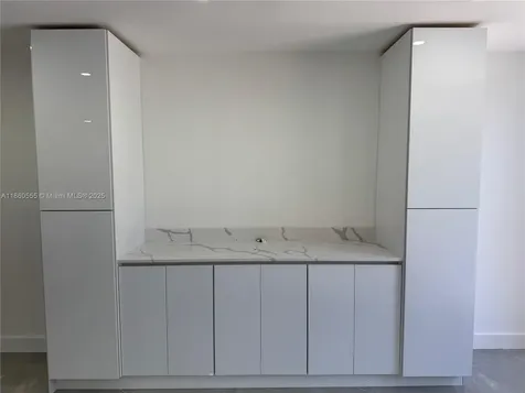 2318 NE 7th Street Hallandale Beach FL 33009