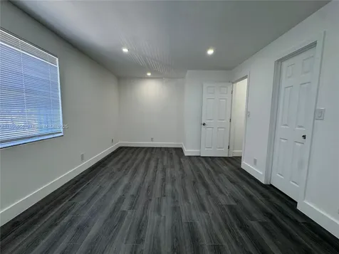 2318 NE 7th Street Hallandale Beach FL 33009