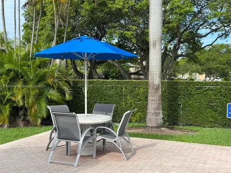 2318 NE 7th Street Hallandale Beach FL 33009