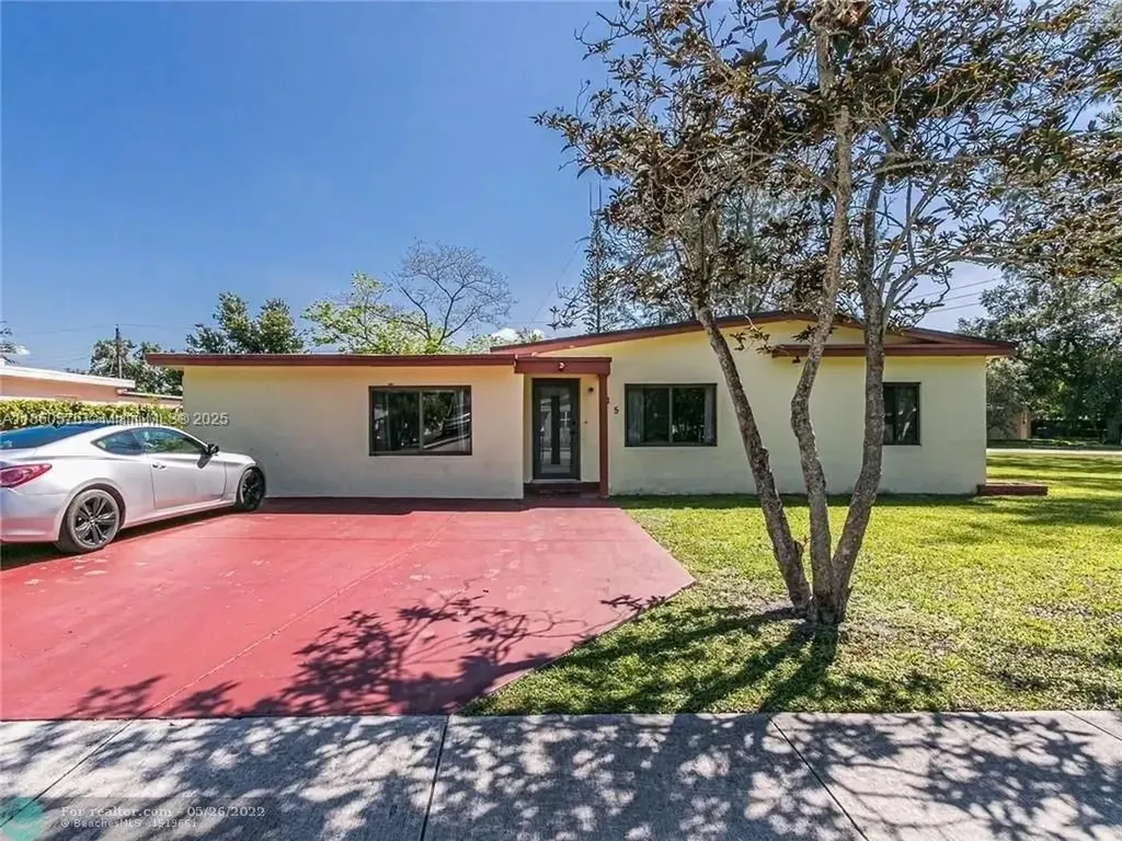 115 Marion Road West Park FL 33023