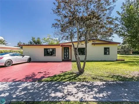 115 Marion Road West Park FL 33023