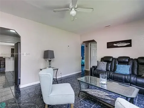 115 Marion Road West Park FL 33023