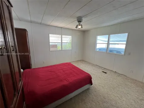 12020 Iguana Bay Boynton Beach FL 33436