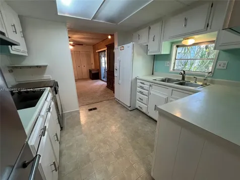 12020 Iguana Bay Boynton Beach FL 33436