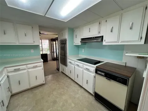 12020 Iguana Bay Boynton Beach FL 33436