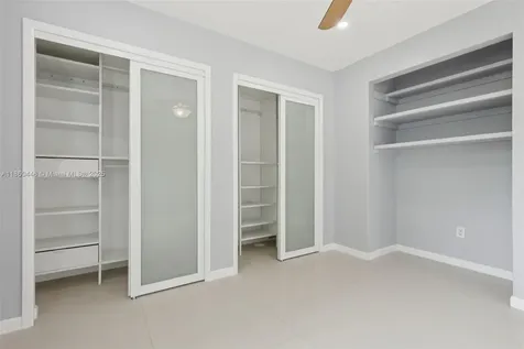 8601 NW 185th Terrace Hialeah FL 33015