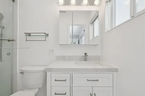 8601 NW 185th Terrace Hialeah FL 33015