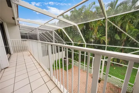 9785 NW 45th Lane Doral FL 33178