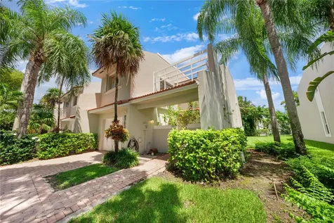 9785 NW 45th Lane Doral FL 33178