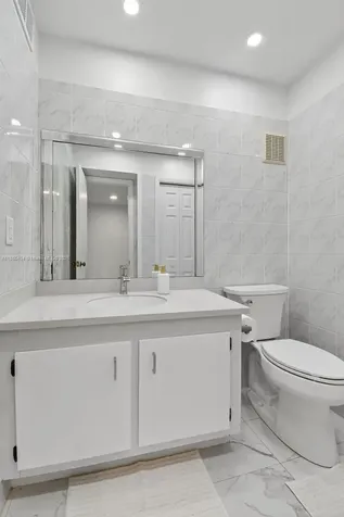 16400 Golf Club Road Weston FL 33326