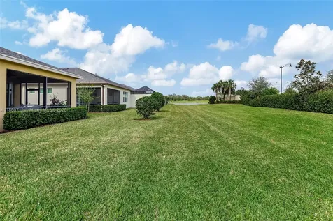 12794 SW Lake Fern Circle Port St. Lucie FL 34987