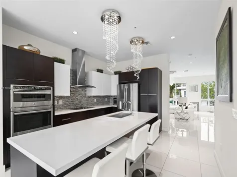 10509 NW 66th Street Doral FL 33178