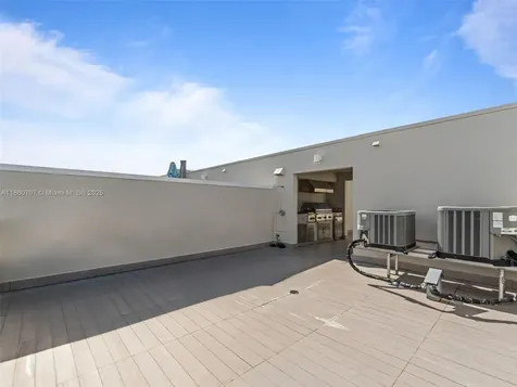 10509 NW 66th Street Doral FL 33178