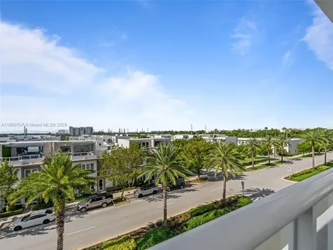 10509 NW 66th Street Doral FL 33178